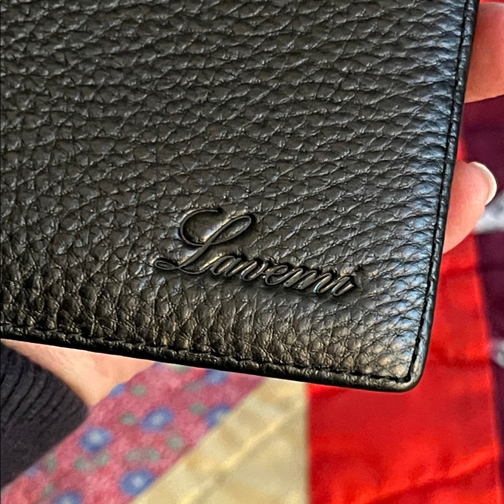 LAVEMI Genuine Black Pebbled Leather Wallet - Picture 4 of 16